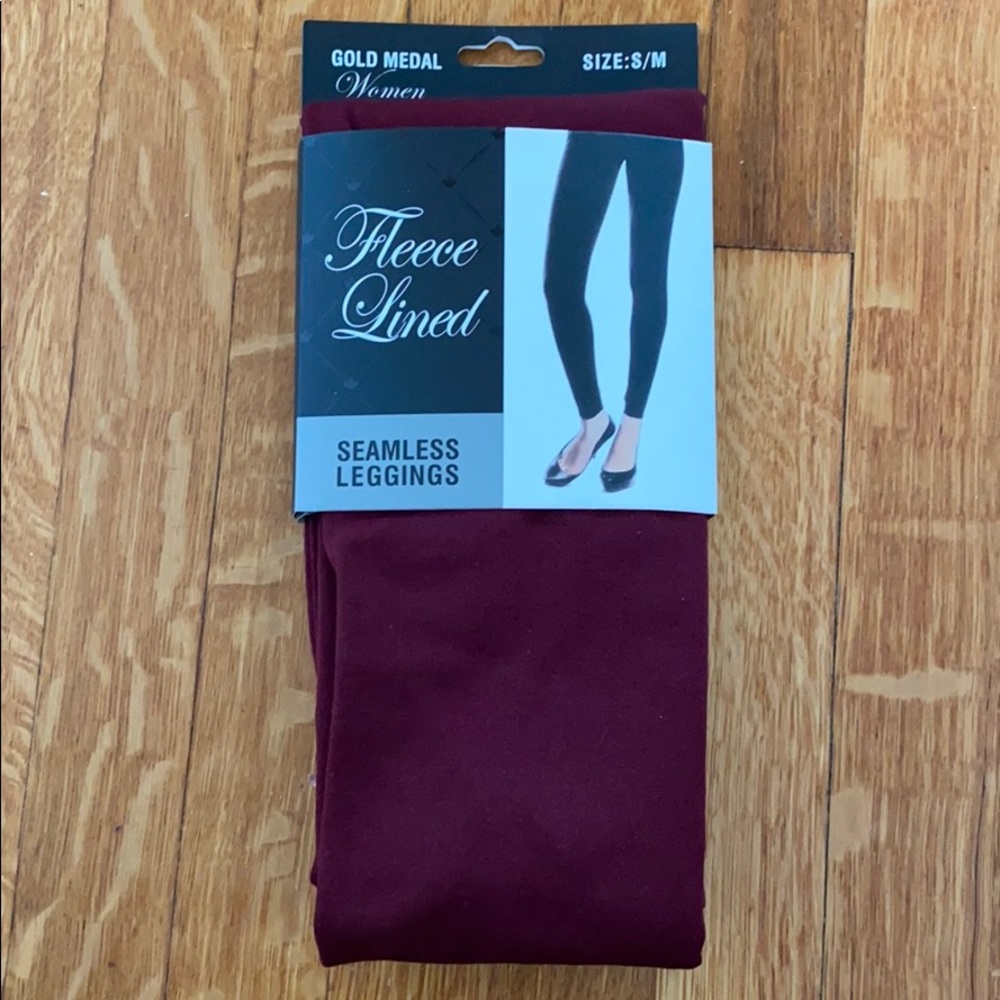 Gold Medal Woman’s Leggings S/M Burgundy